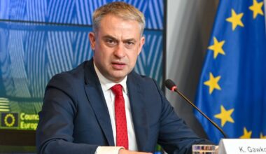 Kolejny atak hakerski. Minister alarmuje: sytuacja jest bardzo poważna