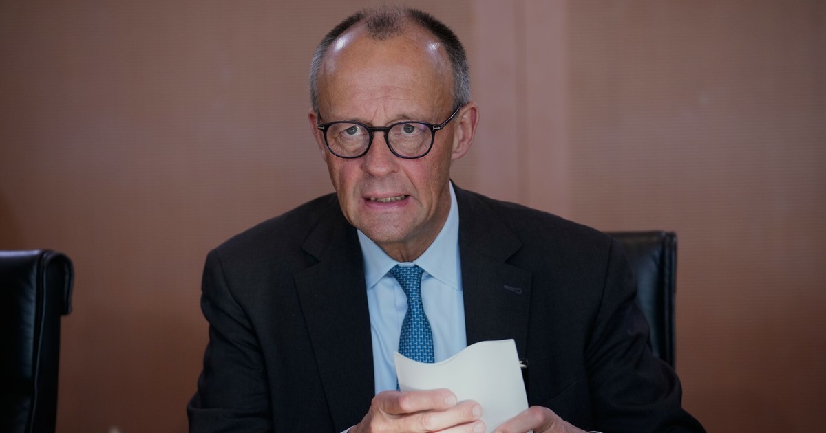 Kłopoty kanclerza i jego bloku wyborczego [SONDAŻE]