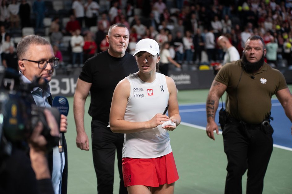 Iga Świątek i "Dzik Gorzowski" po prawej stronie