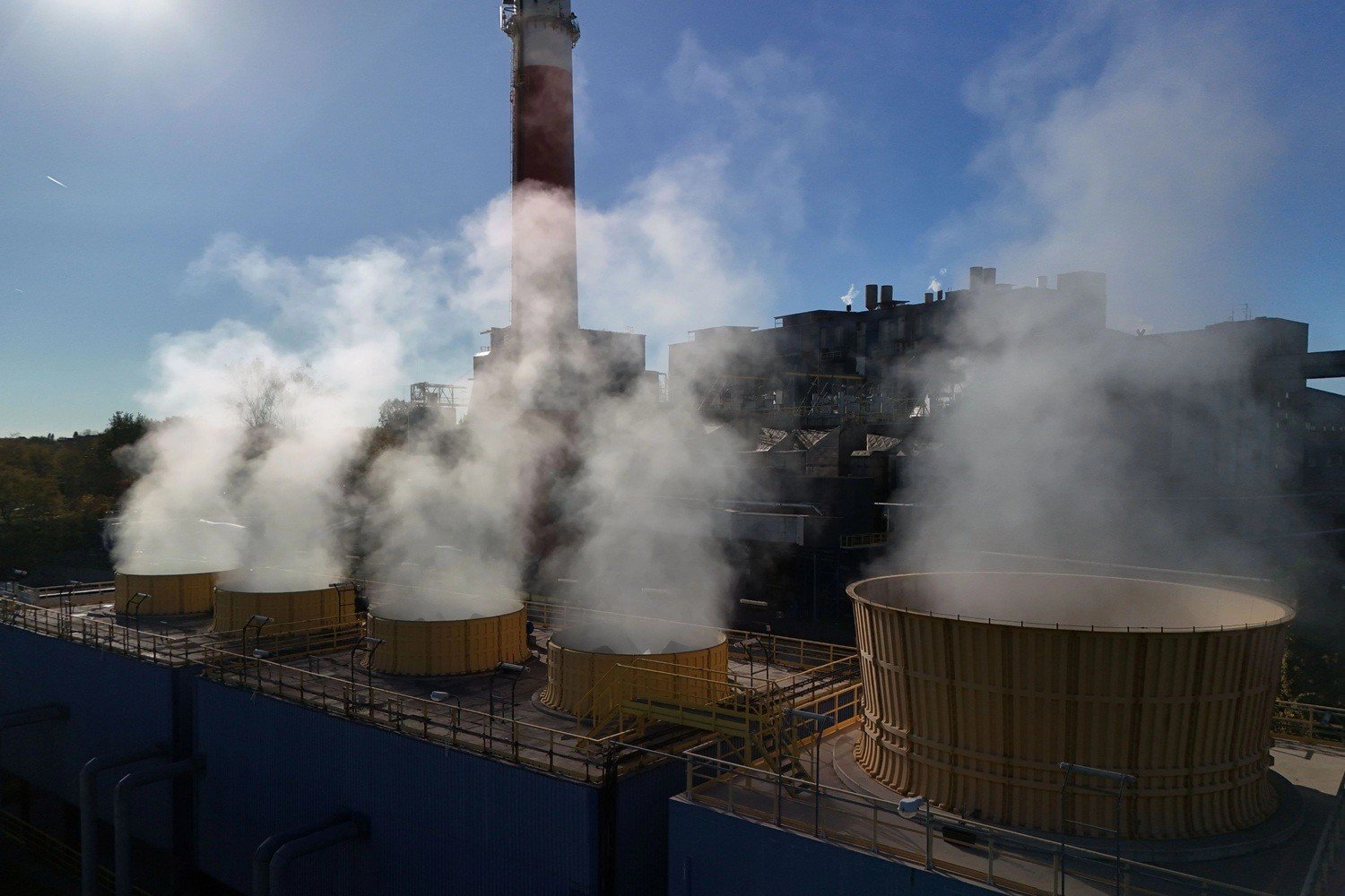 Szokujące 248 mln zł kary u progu zimy. Blady strach padł na mieszkańców trzech znanych miast - Strefa Biznesu