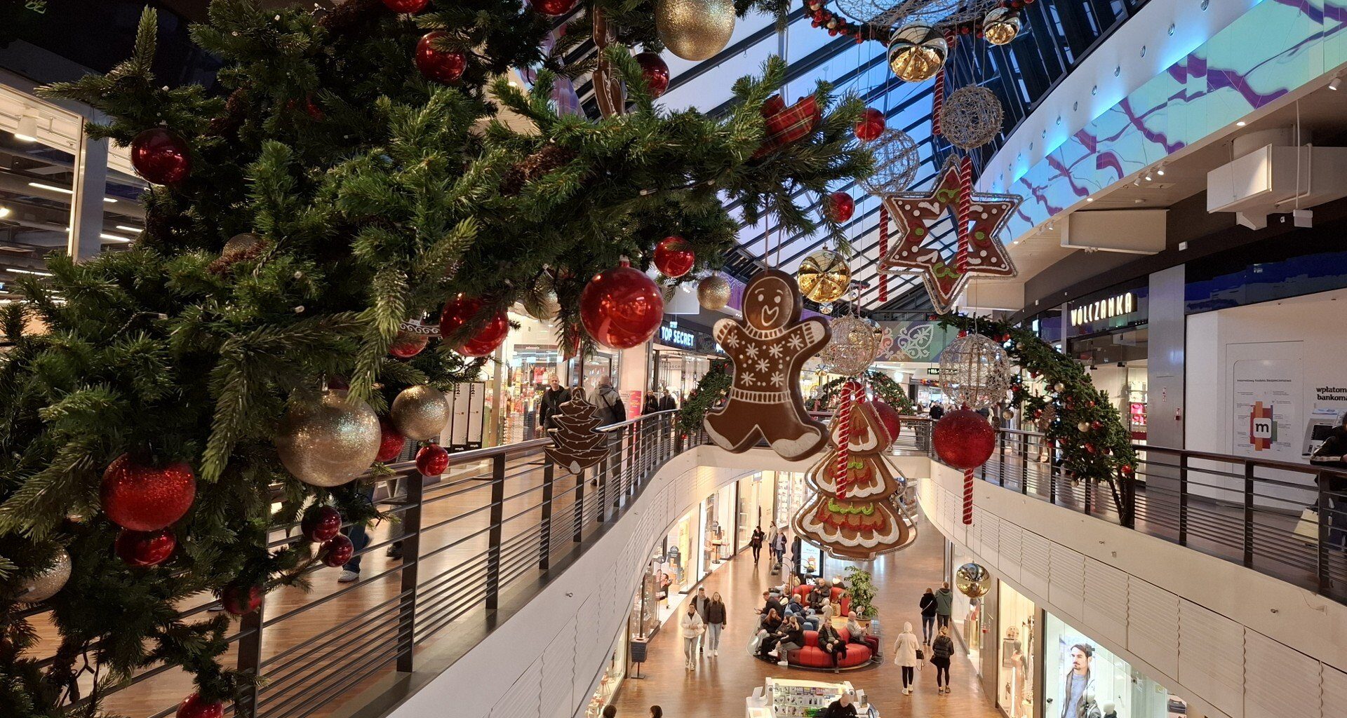 Coś bardzo niepokojącego dzieje się w galeriach handlowych