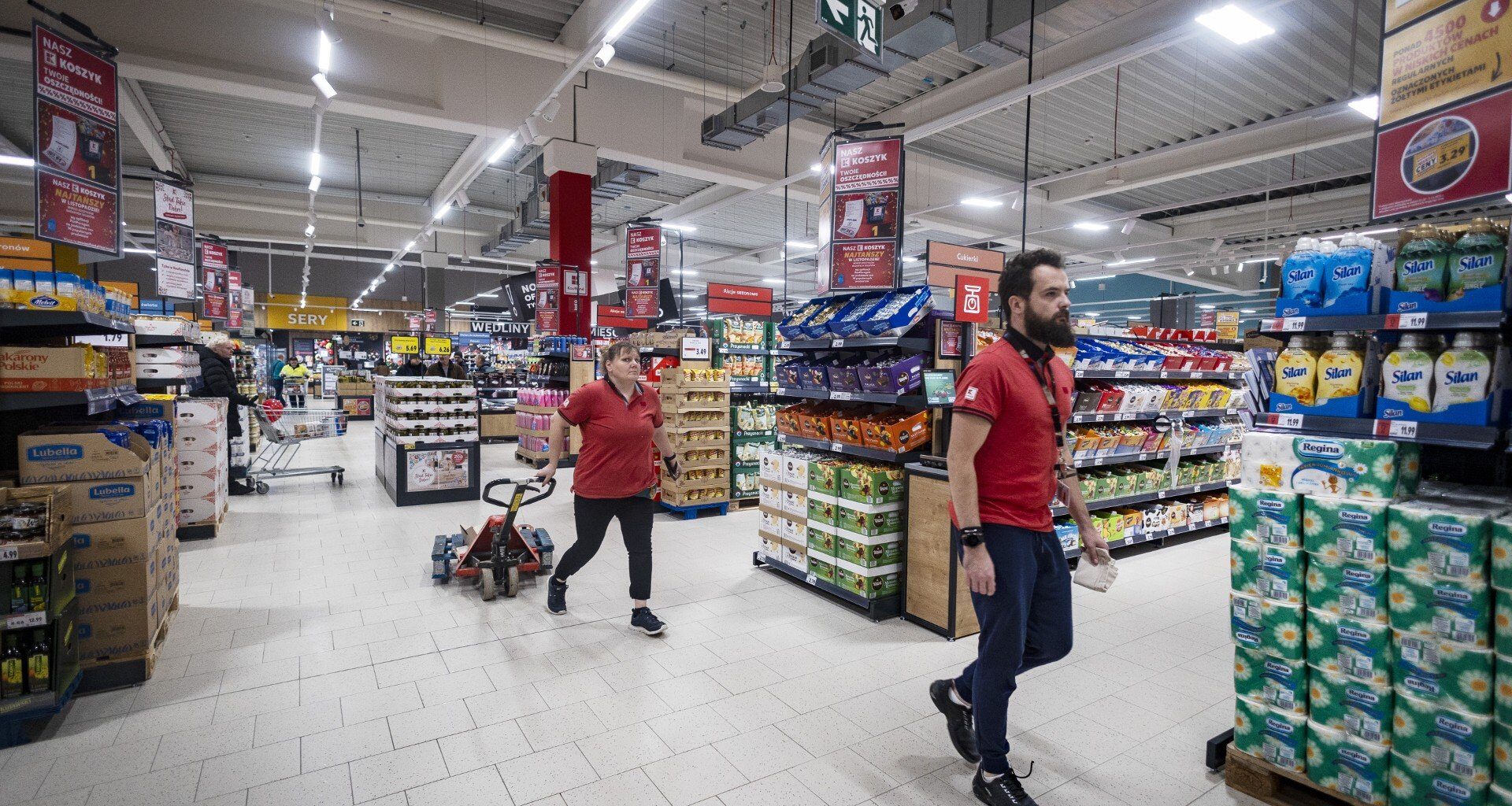 „Pracujemy ponad siły”. Branża handlowa może stanąć – strajk grozi całej Polsce