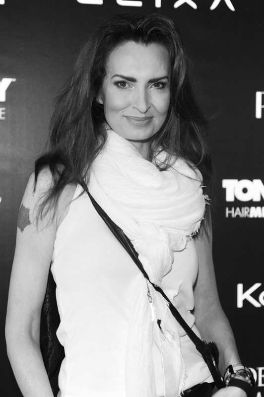 Agnieszka Maciąg nie żyje. Gwiazdy żegnają modelkę i aktorkę