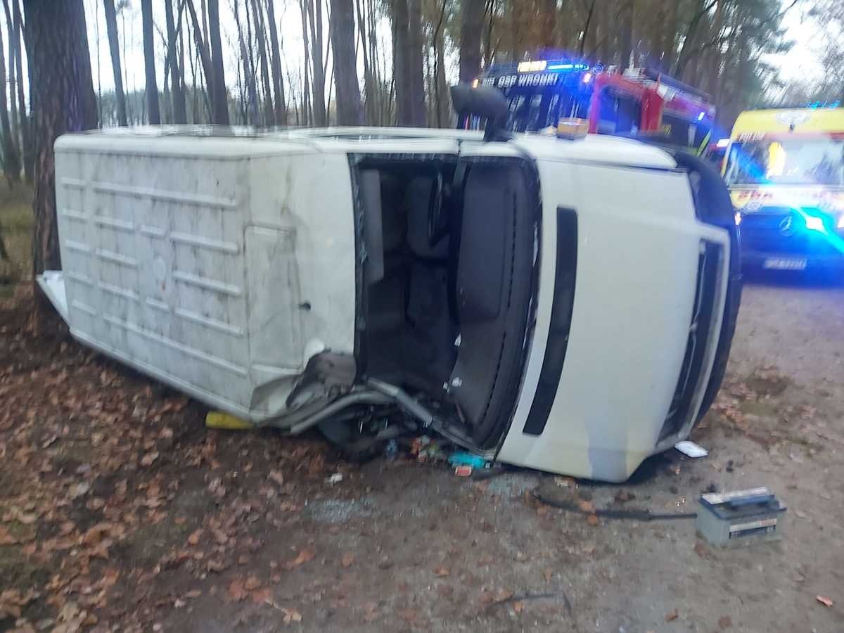 Region. Policja zatrzymała dwie osoby, które nie udzieliły pomocy poszkodowanemu w wypadku. "Parze grożą surowe konsekwencje"