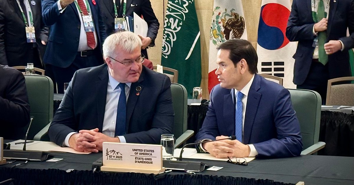 Sekretarz stanu USA po spotkaniu z szefem MSZ Ukrainy. "Chcemy zachęcić Rosję do rozmów" - Onet