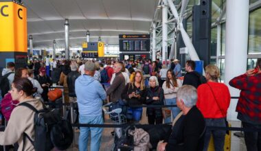 Rynek pracy w Polsce zyskuje na powrotach emigrantów. Eksperci komentują