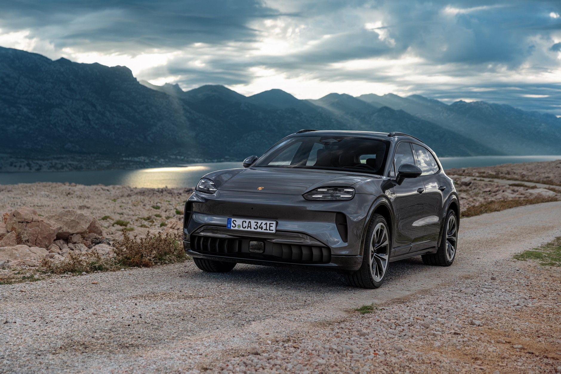 Porsche Cayenne Electric 2025