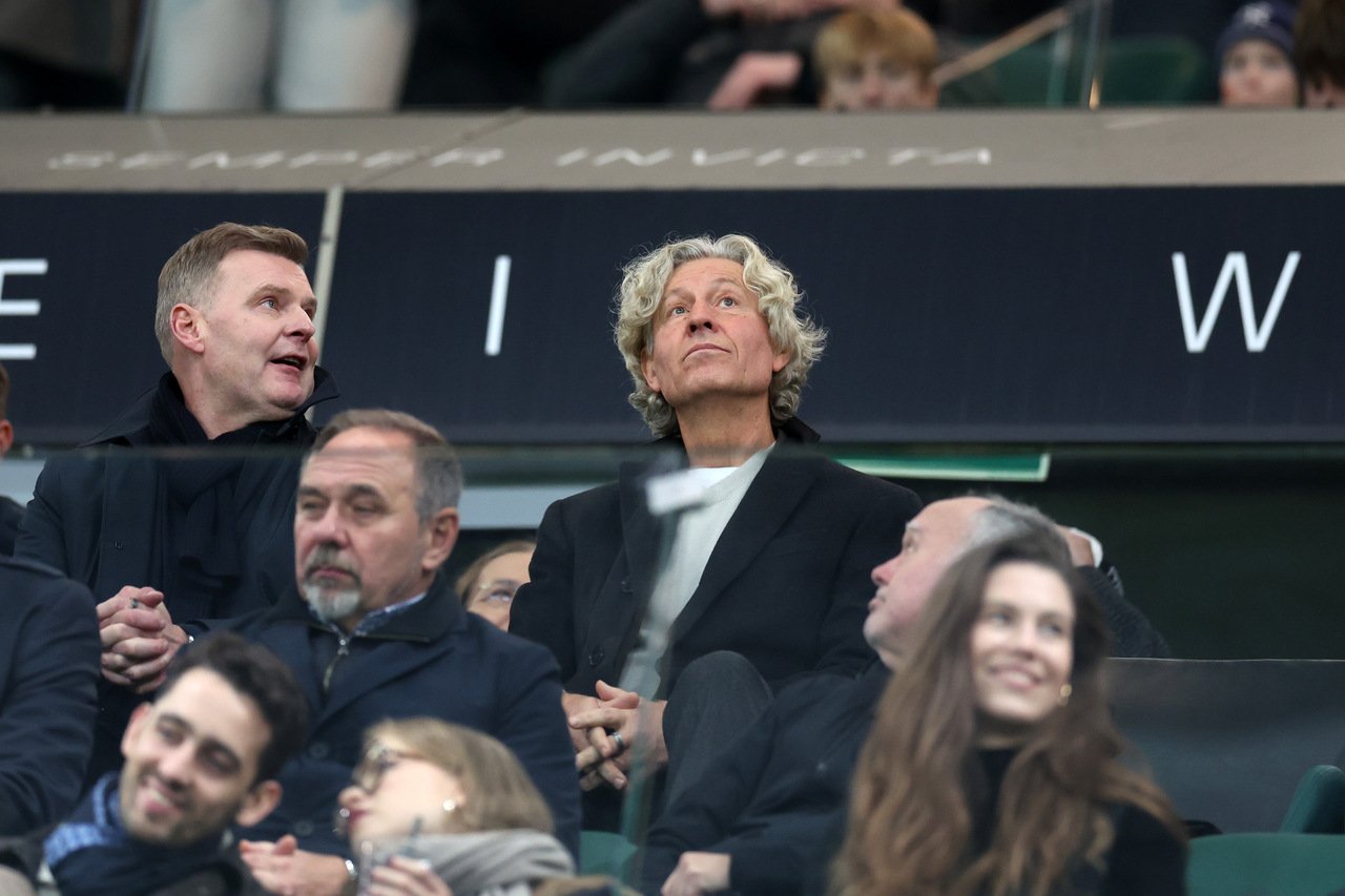 Miesiąc bez trenera, rok absurdów. Legia Mioduskiego to katastrofa