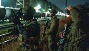 Oficer Wojska Polskiego o operacji "Horyzont": żołnierze nie są od pilnowania torów