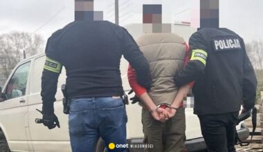 Usiłował wciągnąć nastolatkę do busa. Akcja policji na Dolnym Śląsku