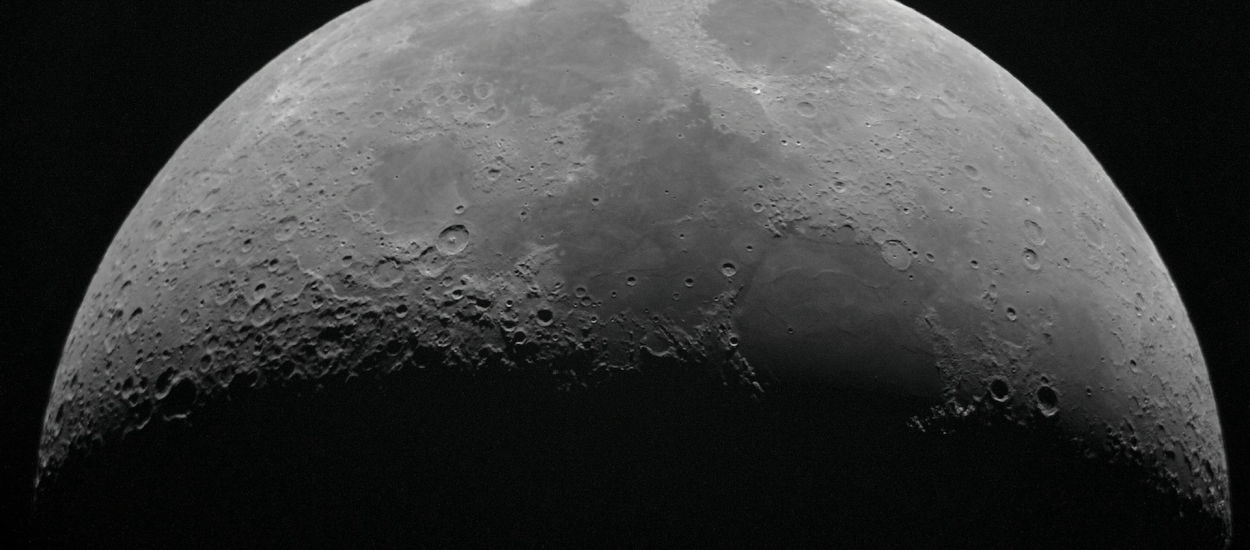 Coś z impetem uderzyło w Księżyc. Naukowcy alarmują