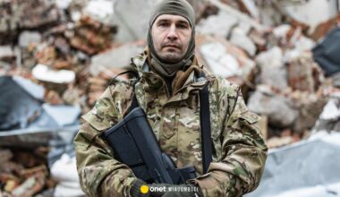 "Nie pojechałem na wojnę za Ukrainę, ale za Rosję". Ci Rosjanie chcą obalić Putina. "Śledztwa Nawalnego otworzyły mi oczy"