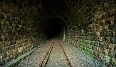 Złoty Pociąg znów rozgrzewa emocje. "Historia jest prawdziwa, znalazłem tunel"