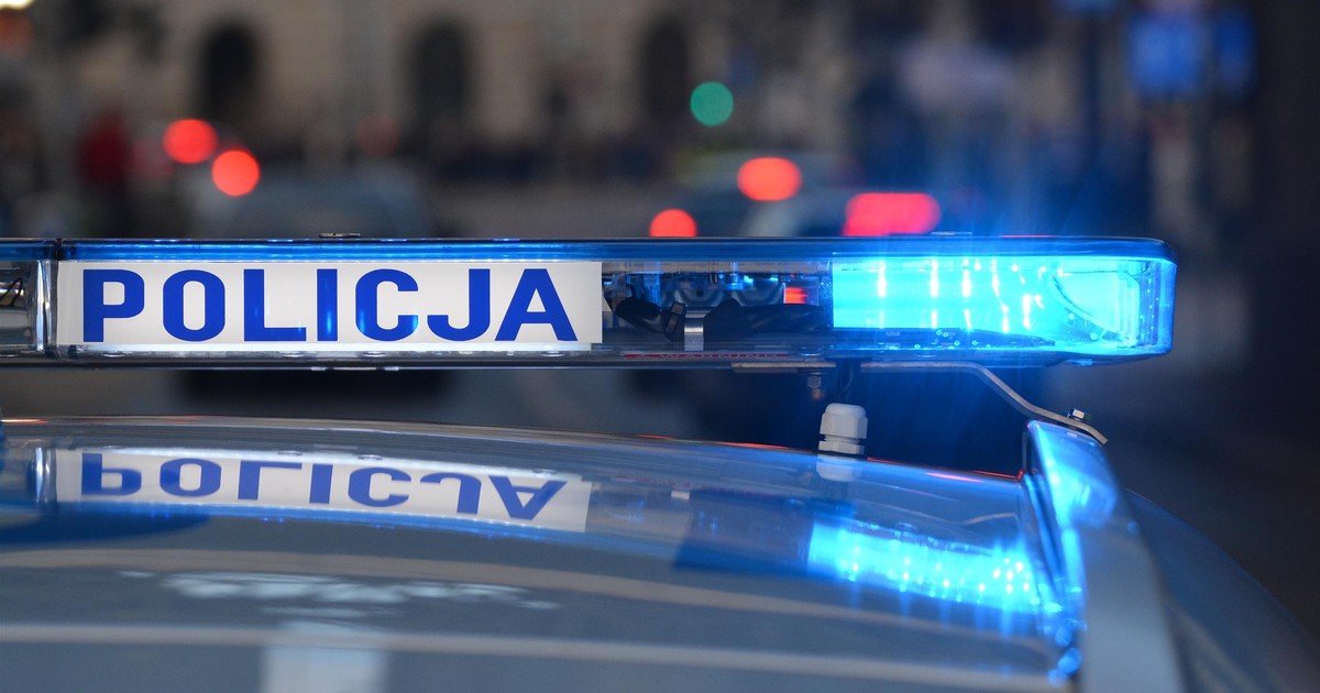 Afera w wielkopolskiej policji. Mundurowi zatrzymani po przeszukaniu mieszkania