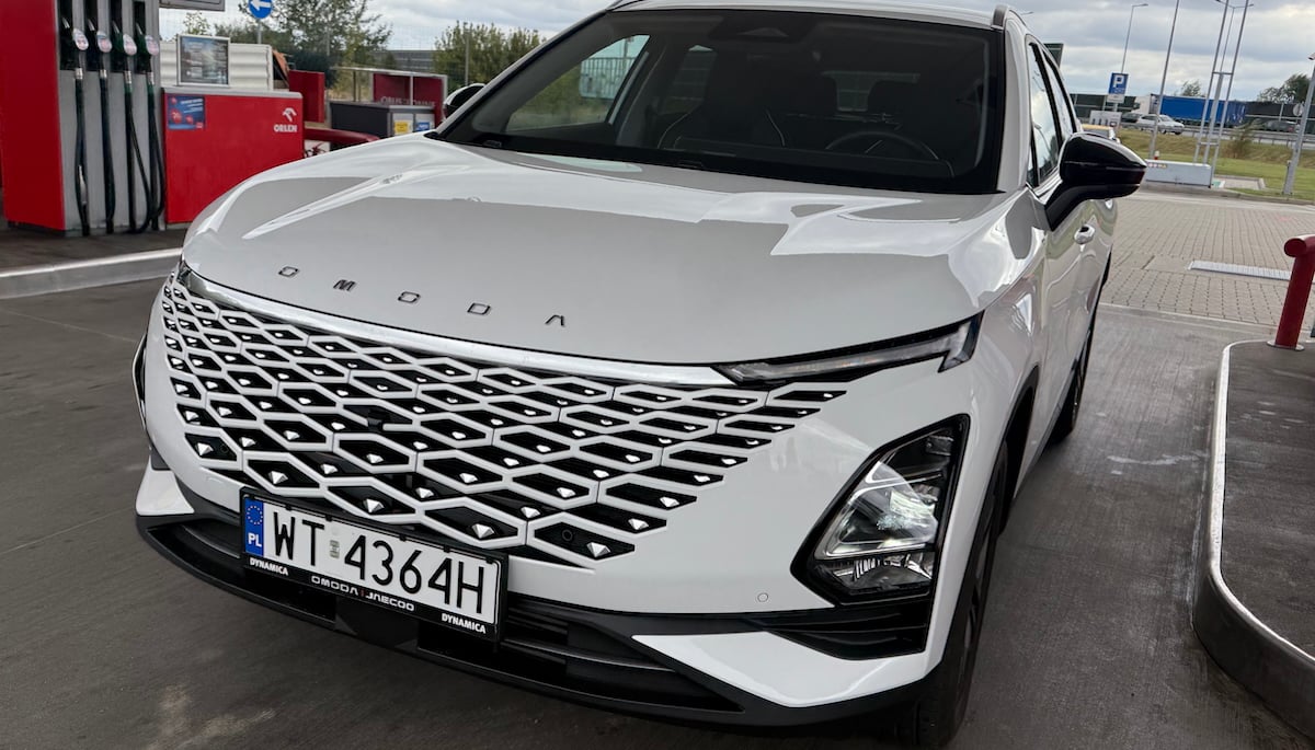 Omoda 5 - przód, fot. Sebastian Rydzewski, motofilm.pl / TVN Turbo