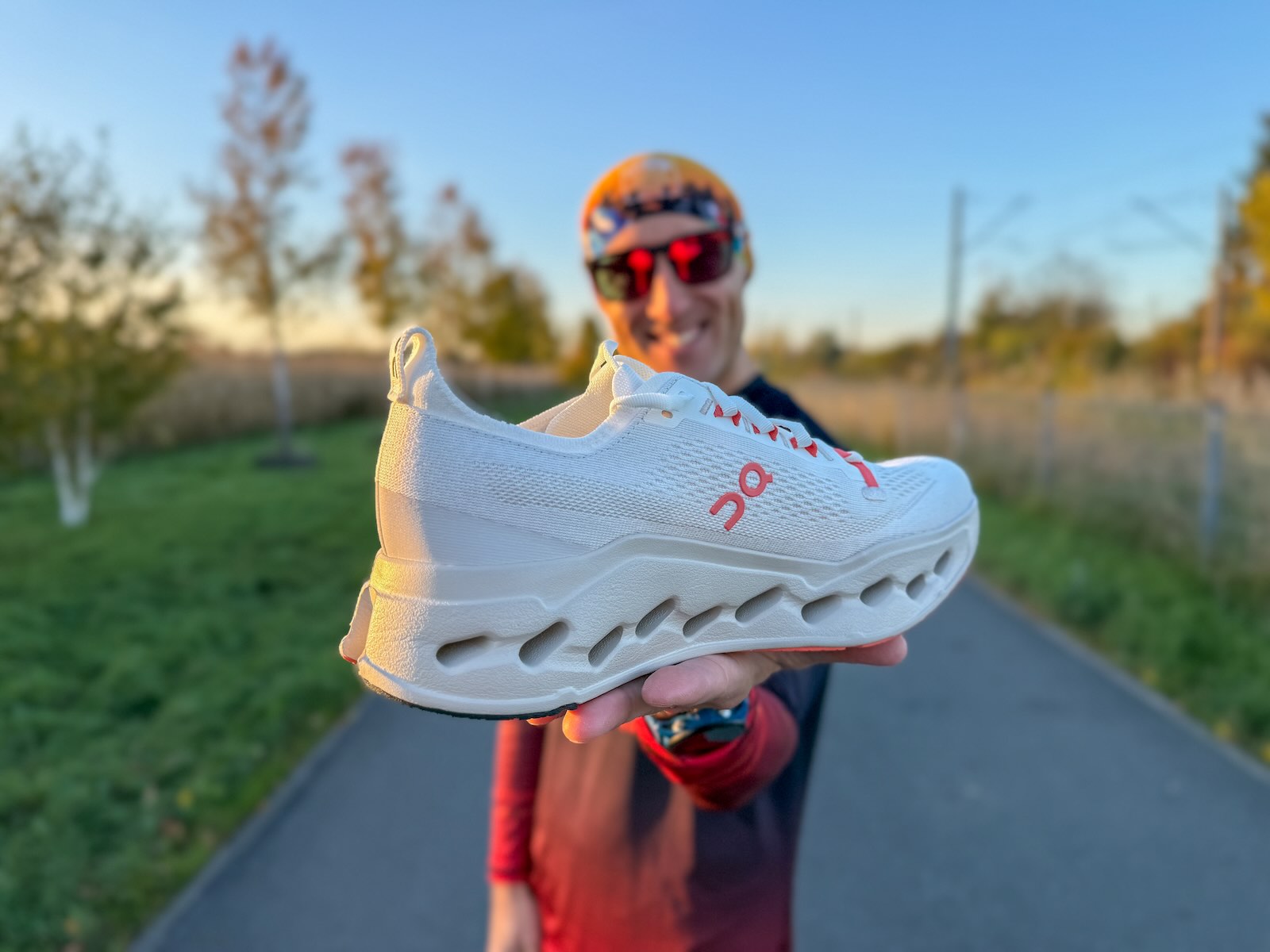 Buty do biegania On Cloudsurfer Max