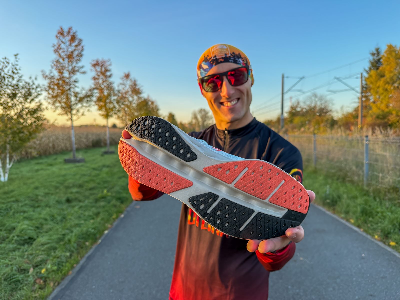 Buty do biegania On Cloudsurfer Max