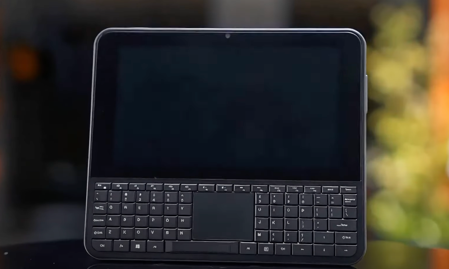 Pełnoprawny komputer w kieszonkowej formie. Oto nowy UMPC