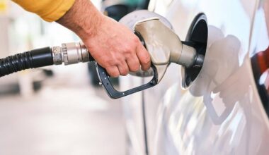 Kierowcy zapłacą więcej za paliwo. Podano nowe szacunki