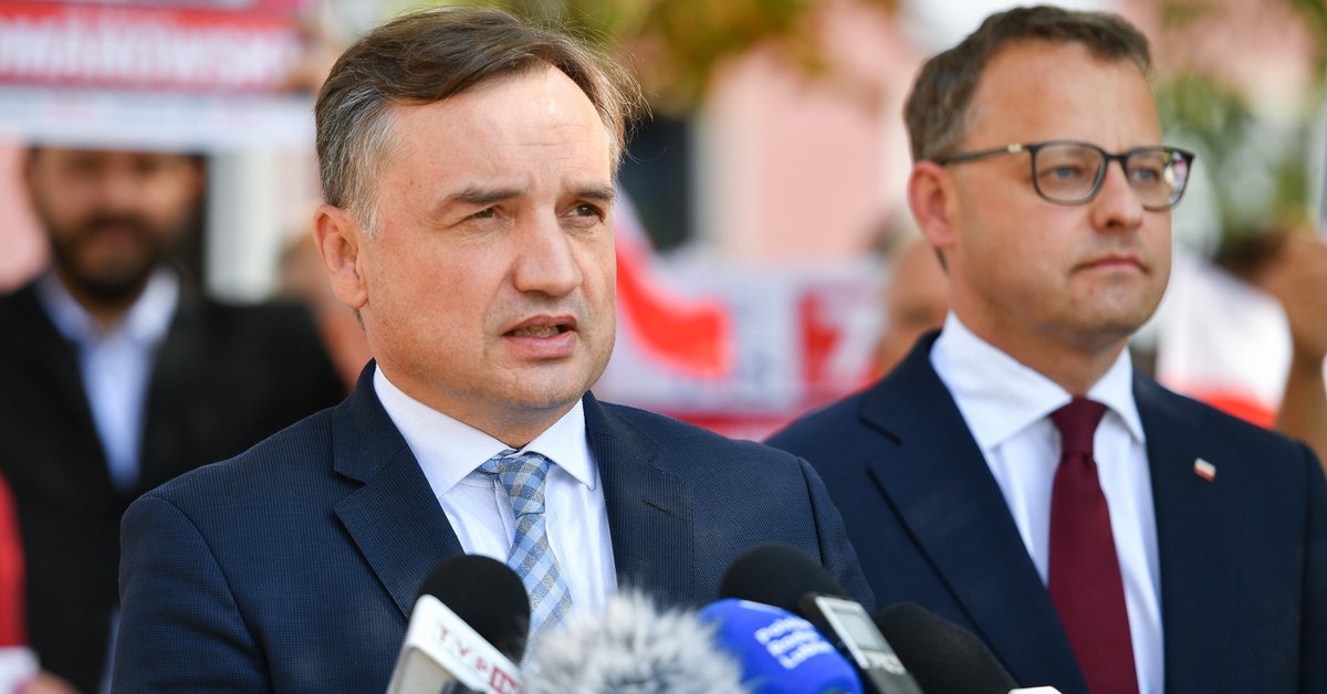 Unieważniono paszporty Marcina Romanowskiego. To samo może czekać Zbigniewa Ziobrę