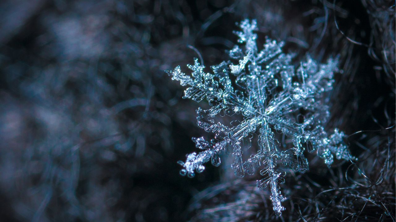 Zima w Polsce ma przyjść szybciej niż zwykle. Padła data, od kiedy spodziewać się śniegu