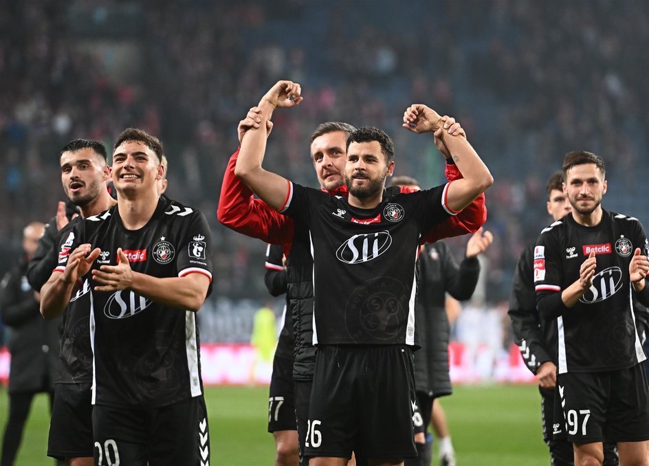 Polonia Warszawa wywiozła z Krakowa trzy punkty