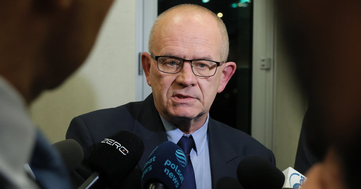 Piotr Woźniak i Marcin Romanowski na posiedzeniu komisji regulaminowej, 2024 r.