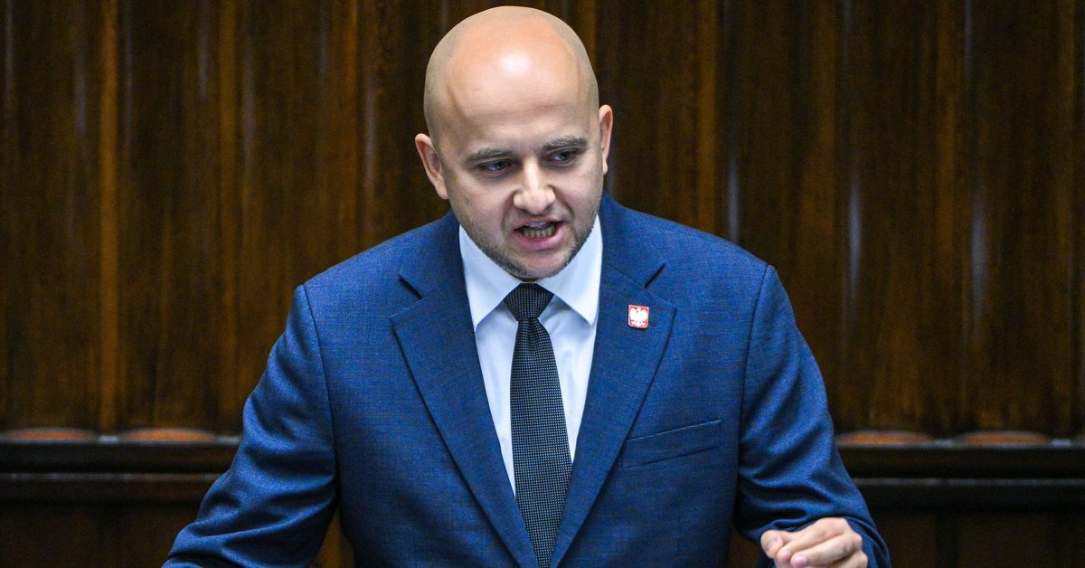 Skandaliczne słowa Dariusza Mateckiego. Europoseł zawiadamia prokuraturę