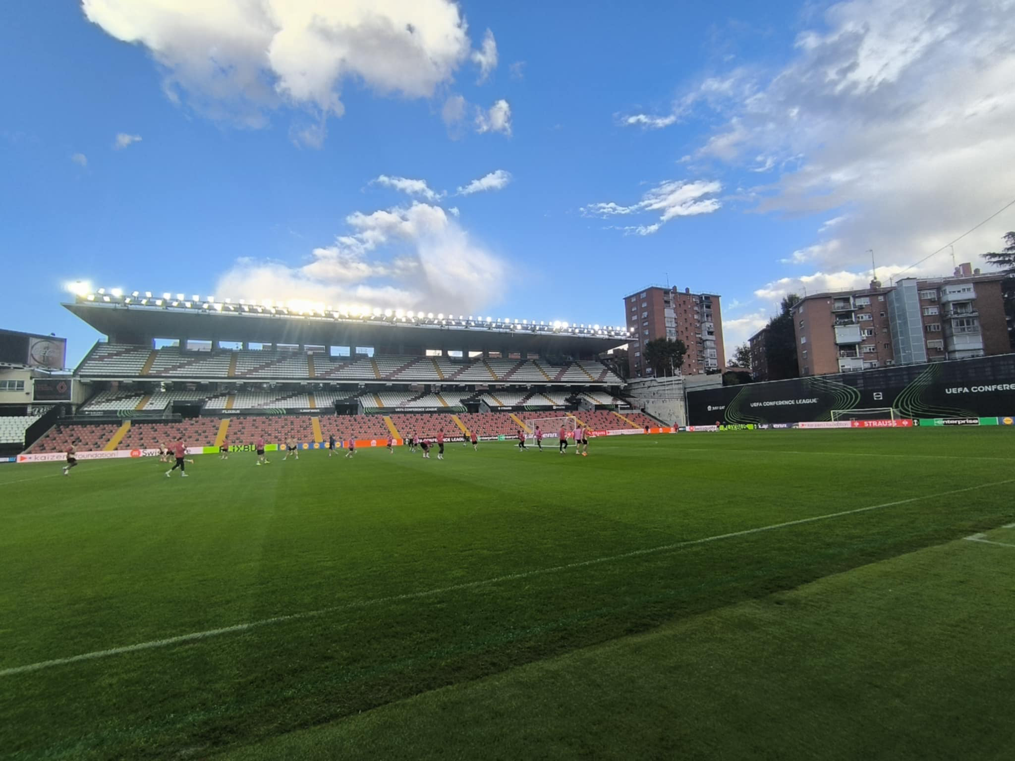 Rayo Vallecano trenuje przed meczem z Lechem Poznań