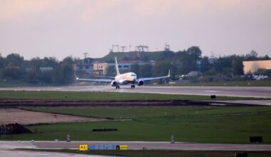 Alarm w Wilnie. Władze zamknęły lotnisko - Onet