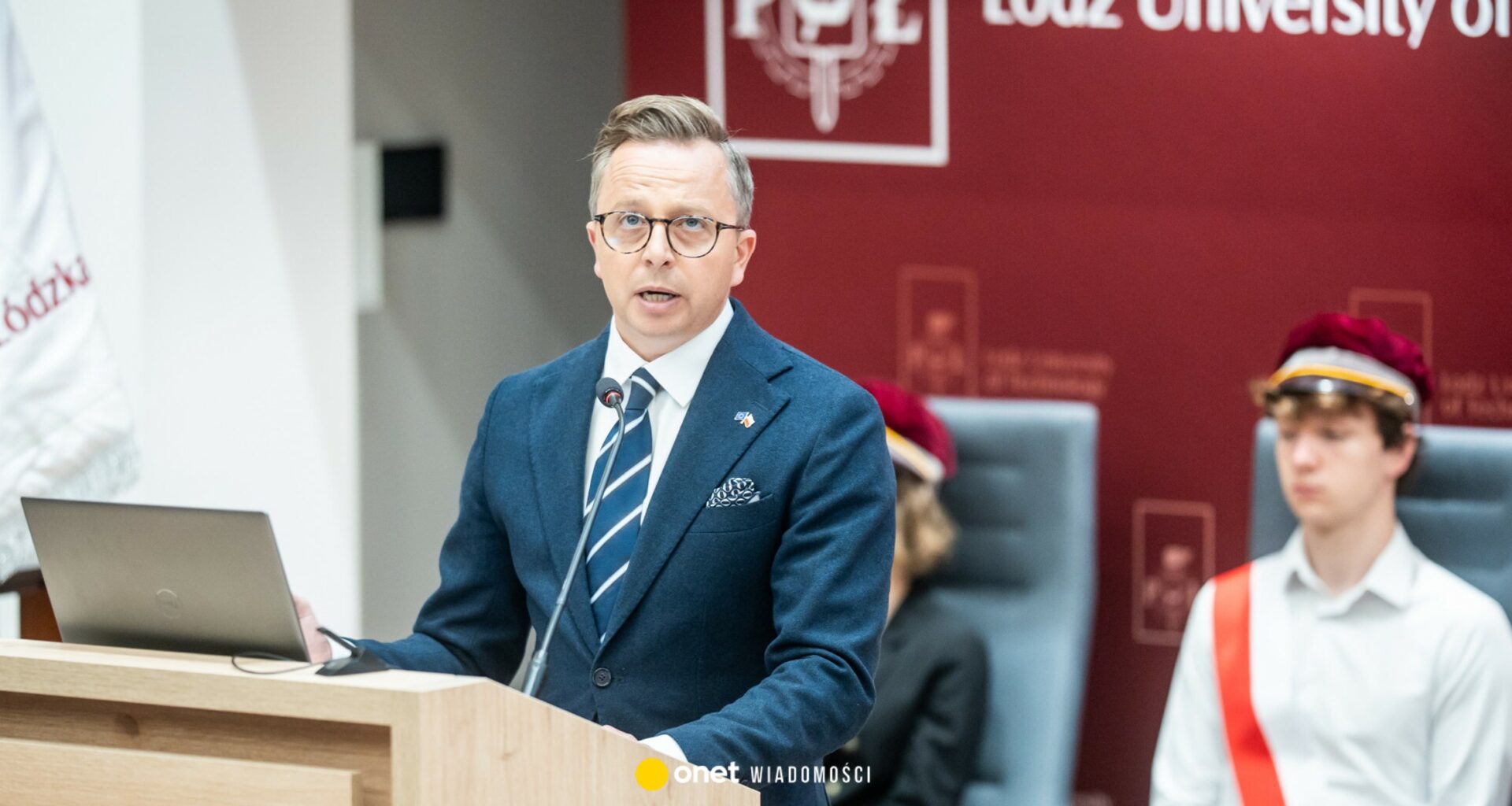 Inicjatywa Polska rozwiązana. Wiadomo, do kogo trafi majątek partii