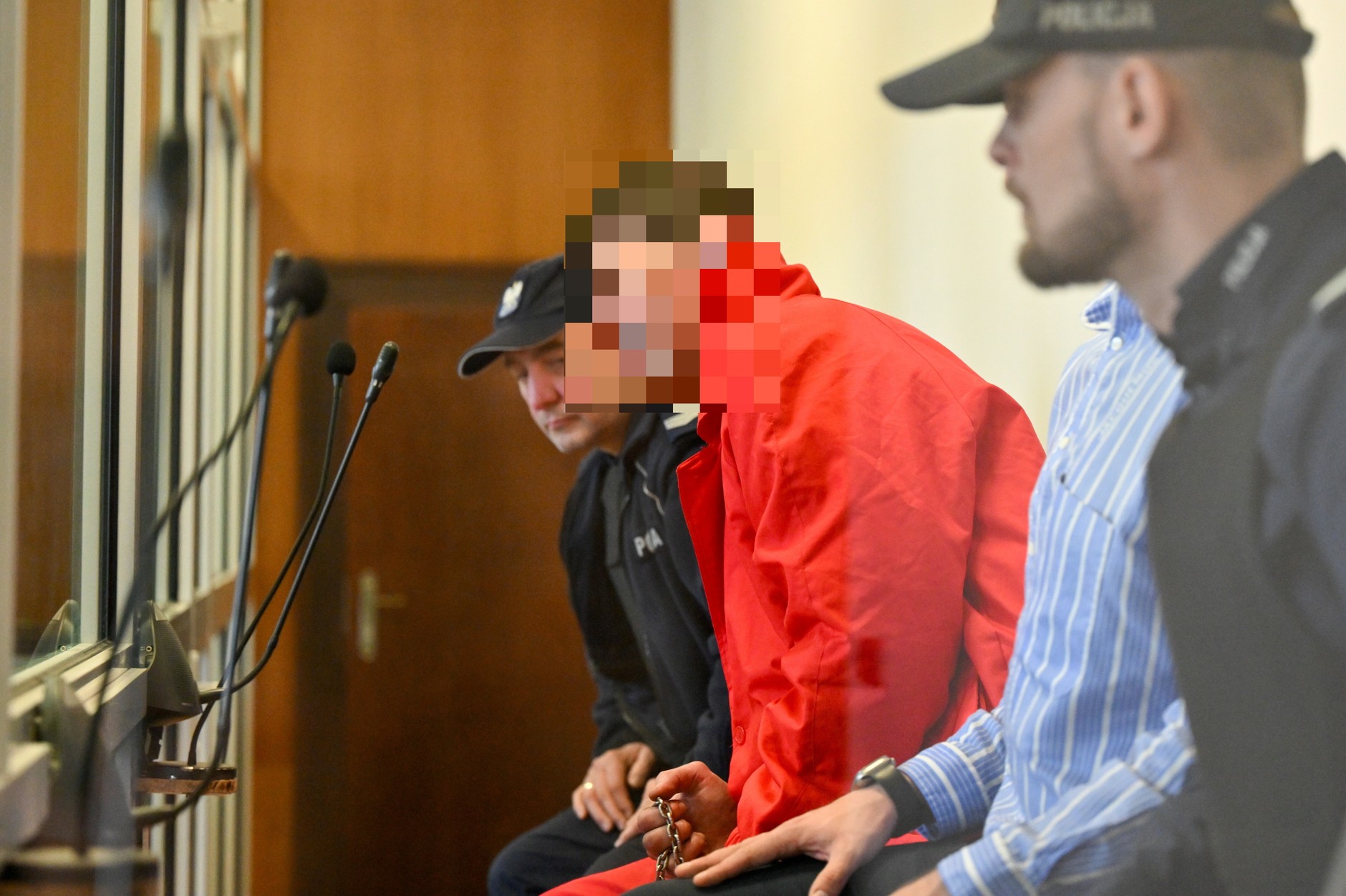 Oskarżony Serhij S. na sali Sądu Okręgowego we Wrocławiu