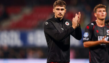 Szymon Włodarczyk zdjęty z boiska po niewykorzystanym rzucie karnym. Seria bez gola coraz dłuższa...