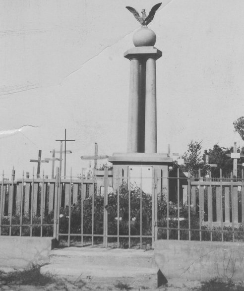 Pomnik poległych policjantów w Stołpcach