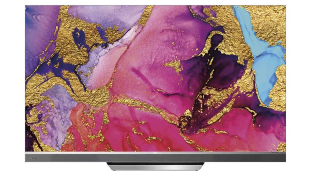 Włączony ekran telewizora Haier M95