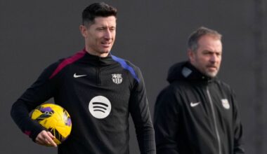 Hansi Flick pod wrażeniem Roberta Lewandowskiego. "Nigdy nie pracowałem z takim profesjonalistą" - sport.tvp.pl