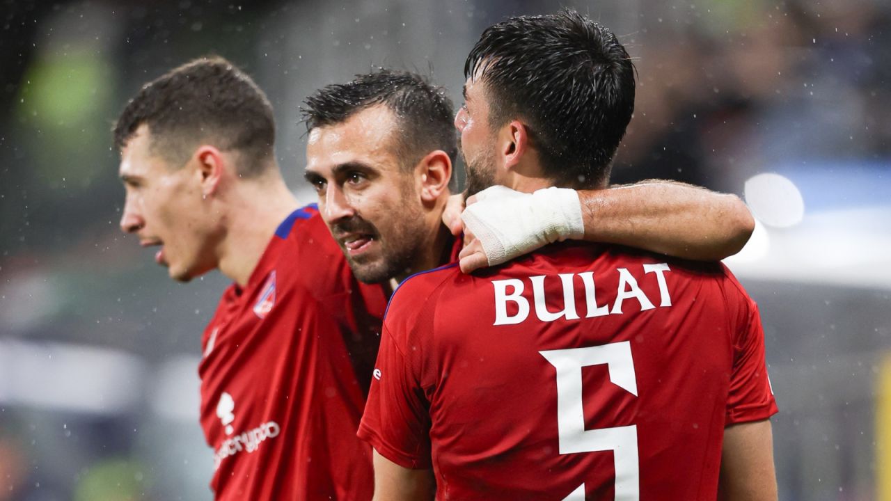 Raków Częstochowa niepokonany w Lidze Konferencji. Remis ze Spartą Praga - sport.tvp.pl