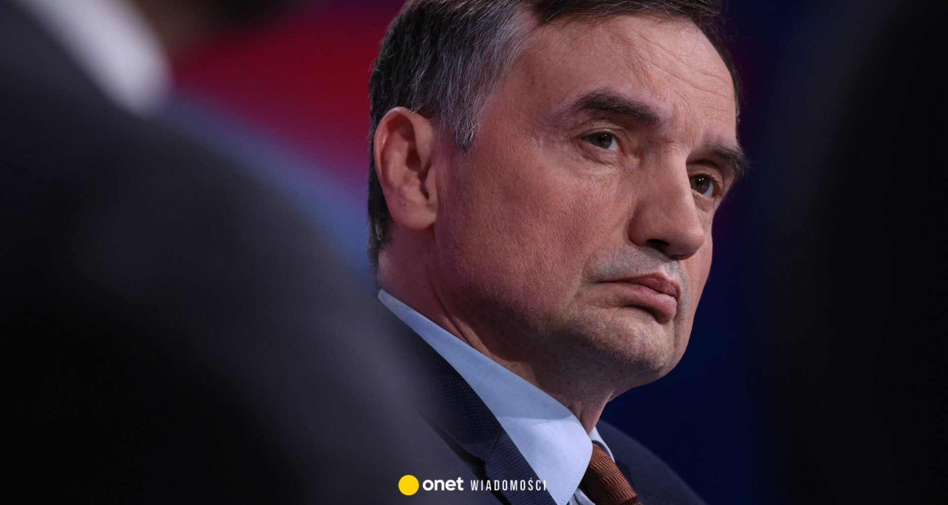 Czy Zbigniew Ziobro powinien ubiegać się o azyl na Węgrzech? Polacy odpowiedzieli [SONDAŻ]