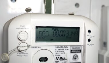 Jakie rachunki za prąd w przyszłym roku? Opłata na OZE wzrośnie