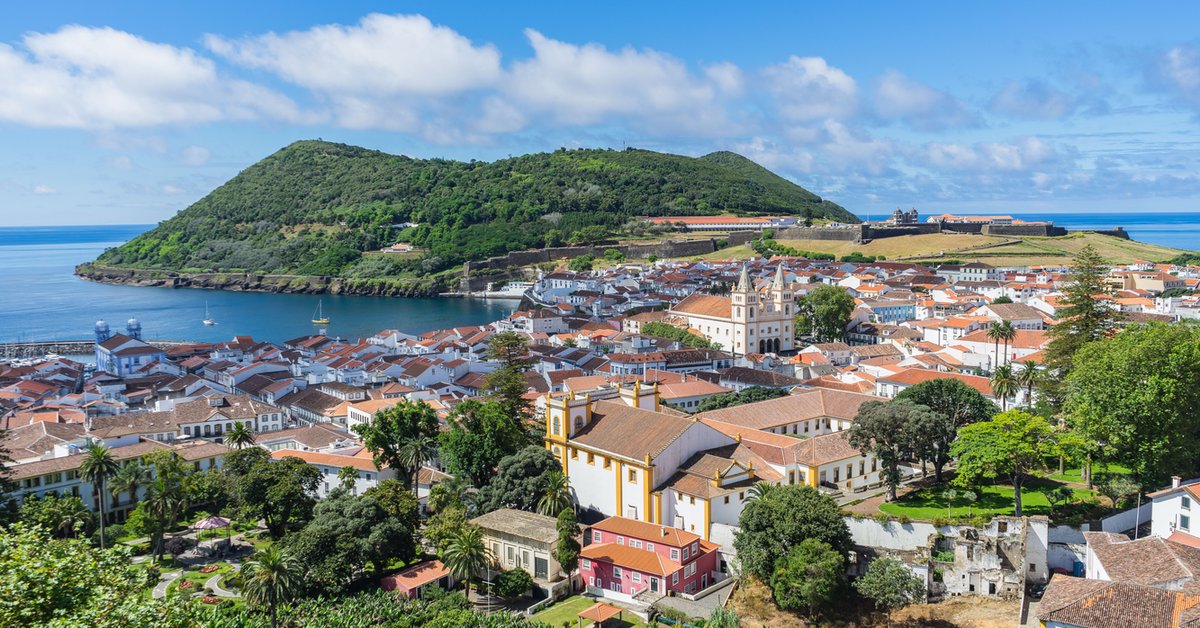 Ryanair rezygnuje z lotów na portugalskie wyspy. Podaje kluczowy powód