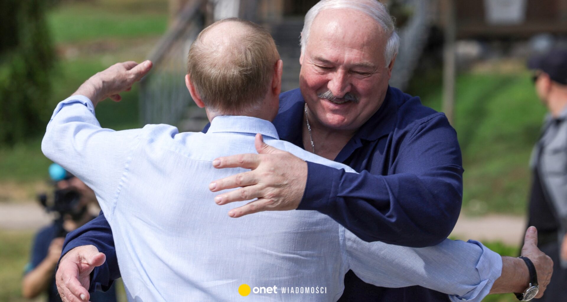Łukaszenko wyciąga rękę do Zachodu? Eksperci ostrzegają
