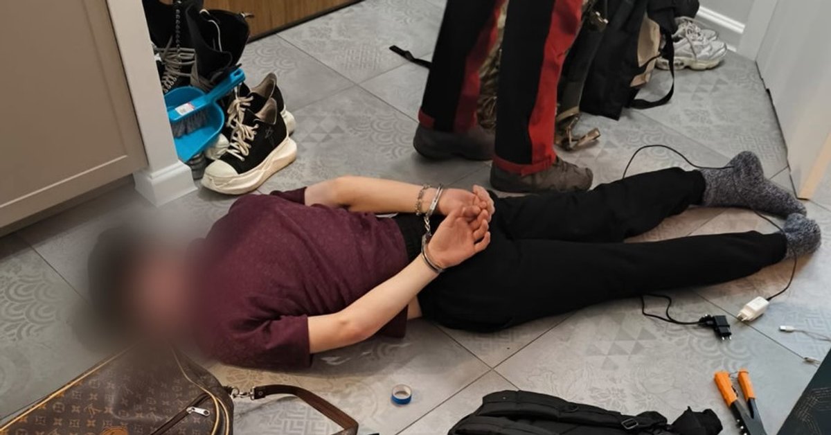 Policja rozbiła grupę handlującą opioidami. Ofiarami były młode kobiety