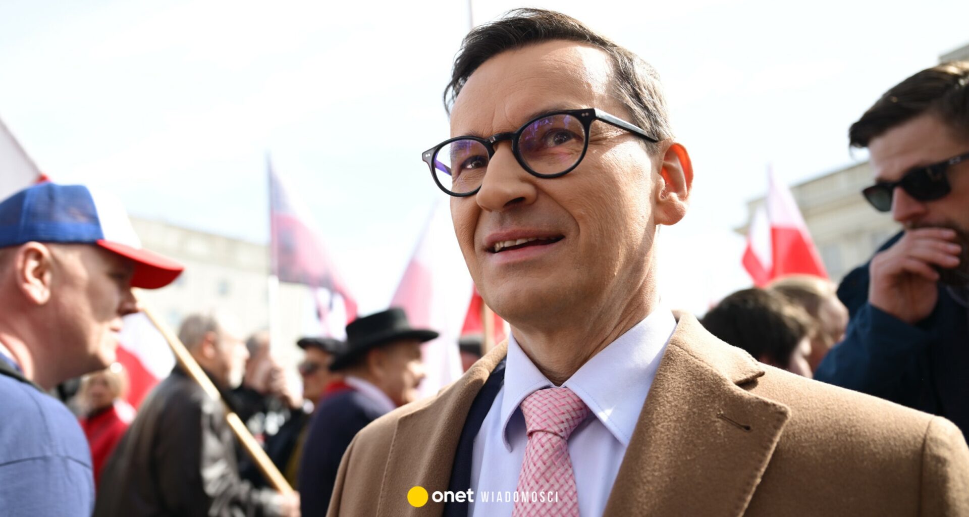 "Harcerze" Morawieckiego. "Nie da się ukryć, że zwyczajnie wielu z nas kupił" [FRAGMENT KSIĄŻKI]