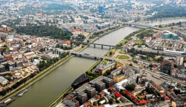 Rolls-Royce stawia na Polskę. To początek większych inwestycji