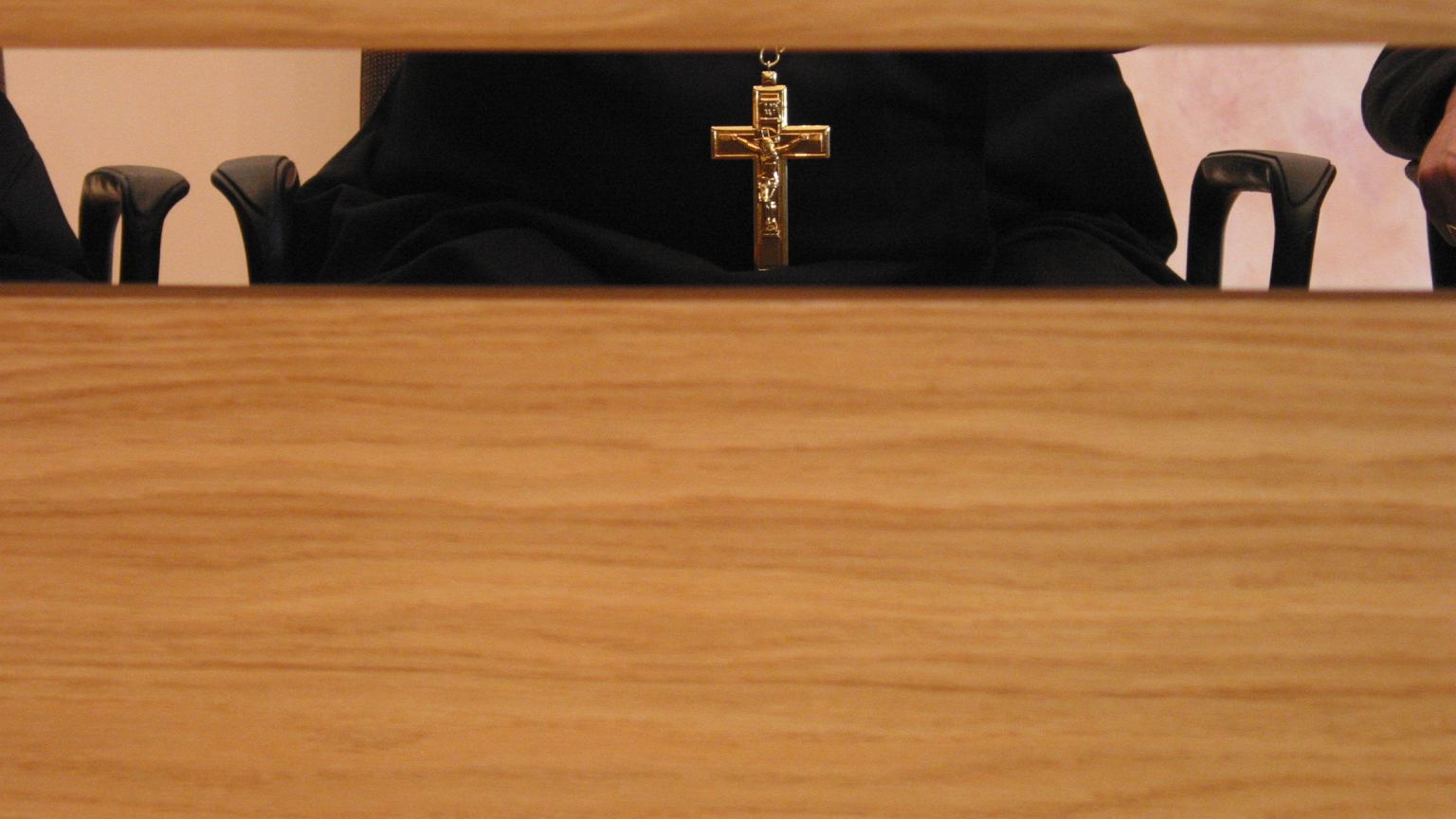 Proboszcz zrobił 'buu!'. Stanie przed sądem