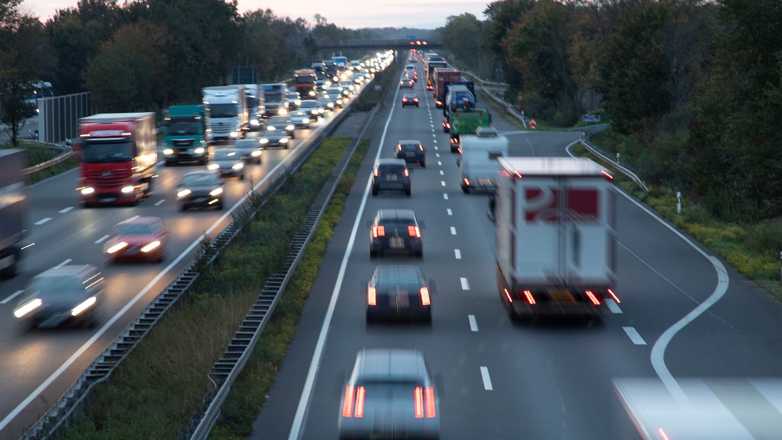 Jedziesz, ile chcesz. To jedyny europejski kraj bez limitu prędkości