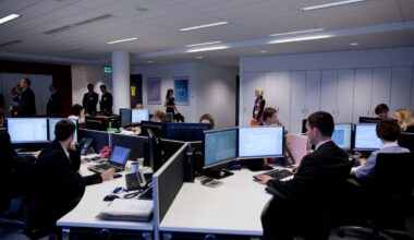 Polacy tak zadowoleni ze swojej pracy, że chętnie poleciliby ją znajomym. Jeden bardzo ważny czynnik