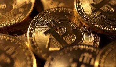 Bitcoin sięga dna. 'Fala gwałtownej ucieczki'. Ponad bilion dolarów straty kryptowalut