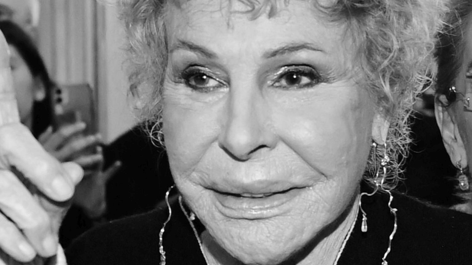 Ornella Vanoni nie ¿yje. Tak mówi³a o ¶mierci