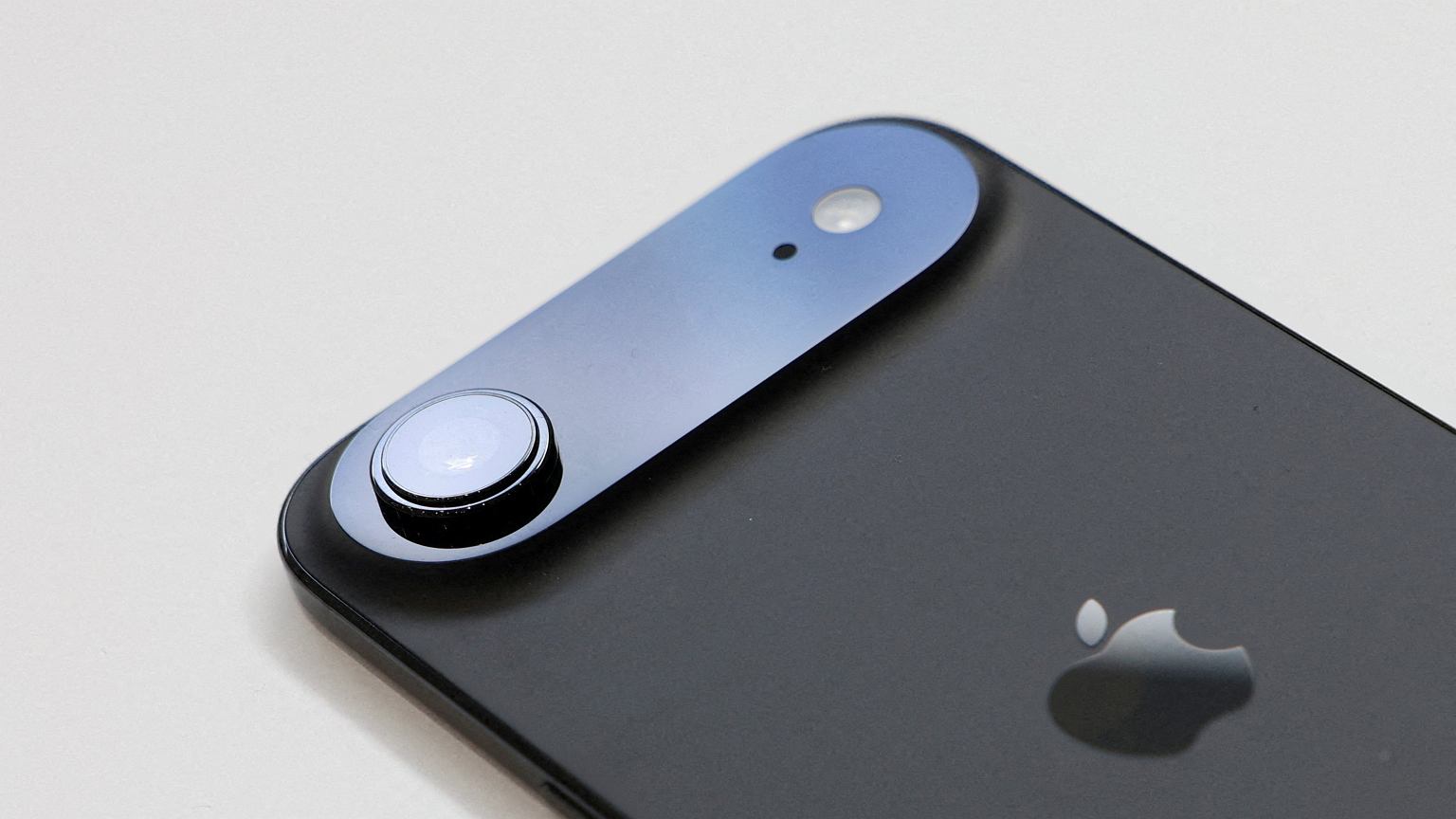 Apple z zarzutami ze strony UOKiK. Możliwa ogromna kara